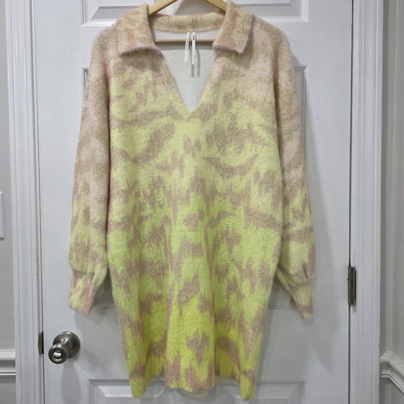 Anthropologie Long-Sleeve V-Neck Sweater Mini Dress Fuzzy Size L - Picture 4 of 16